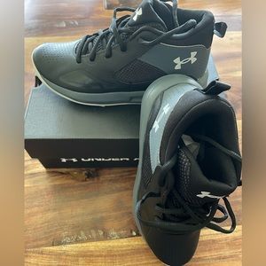 UA GS Lockdown 5 | Size 5Y